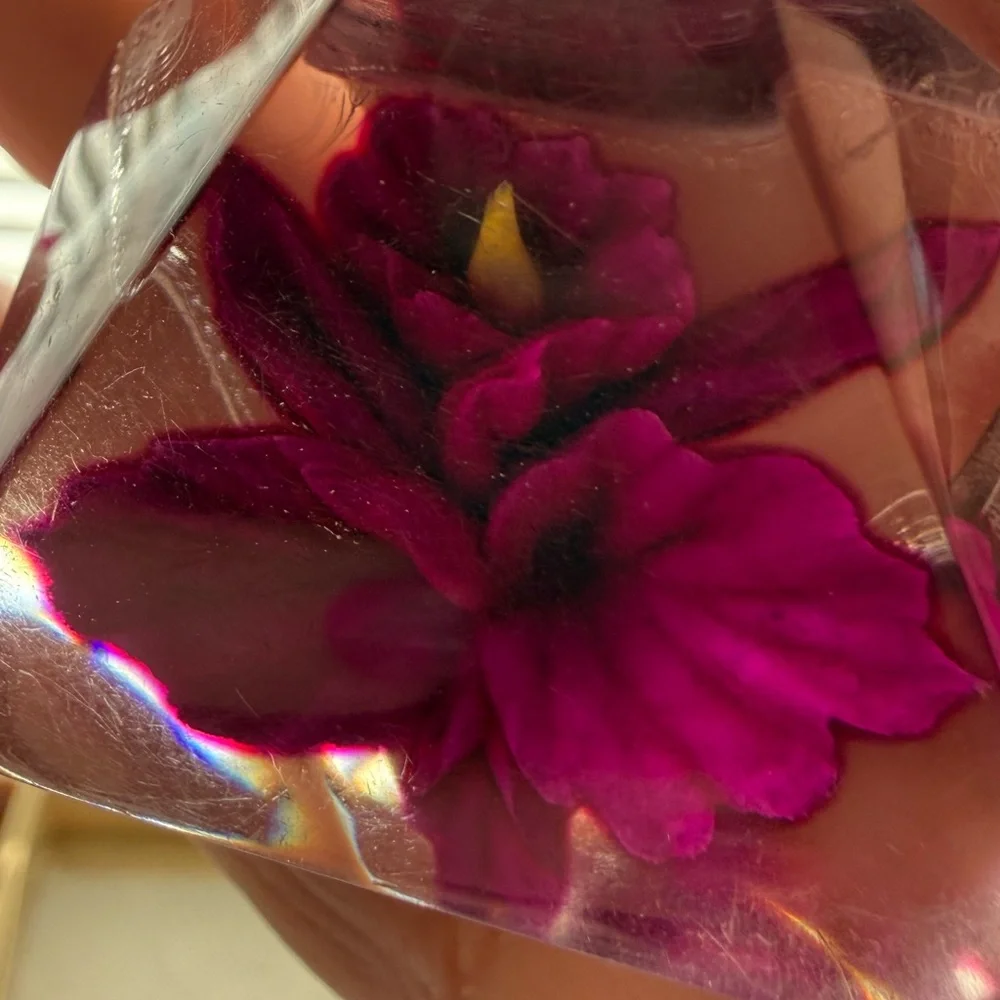 Vintage Necklace with Fusha Resin Orchid Flower Pendant Necklace